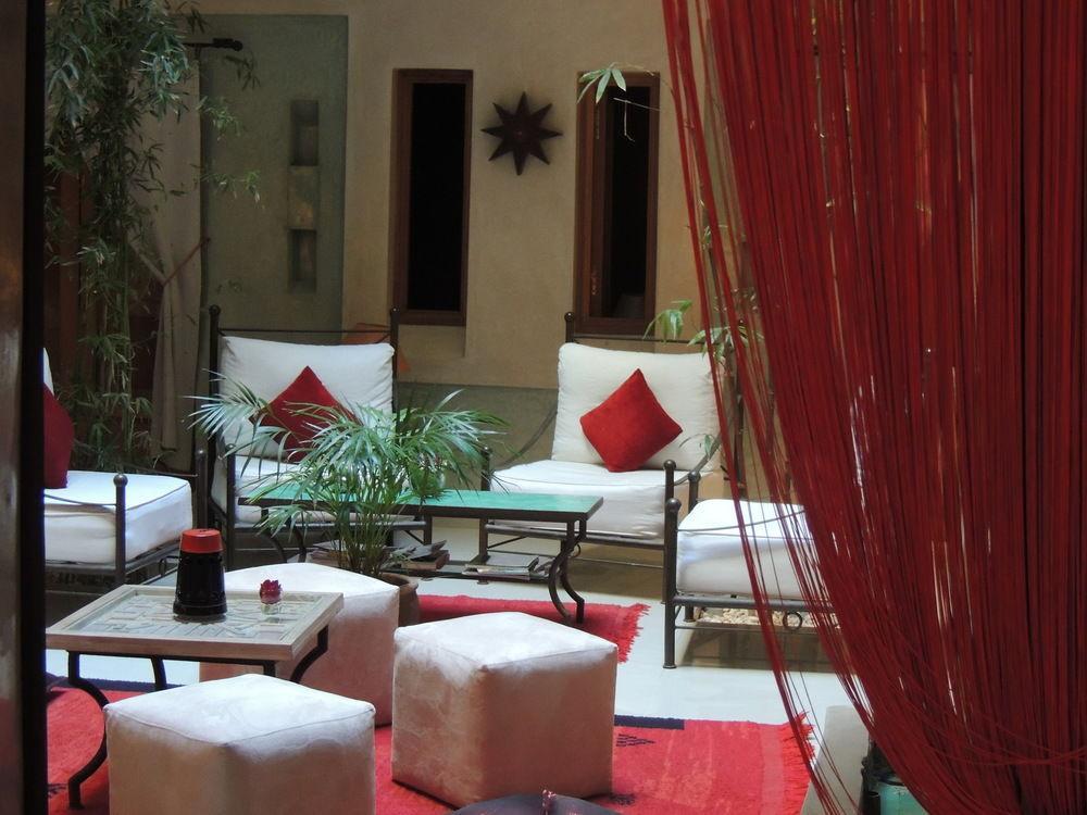 Riad L'heure D'eté