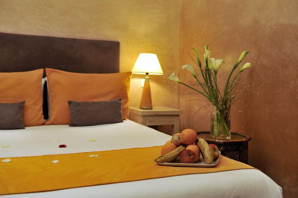 Riad L'heure D'eté 4*