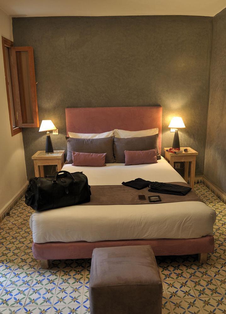 Riad L'heure D'eté 4*